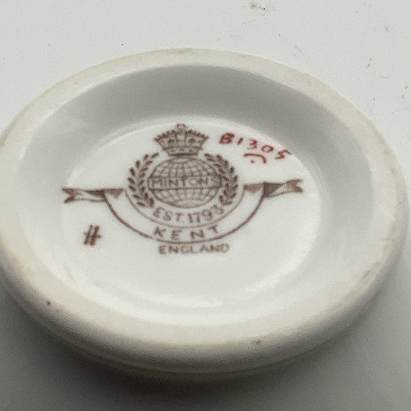 Vintage Minton England Kent Tea Cup & Saucer - Picture 13 of 13